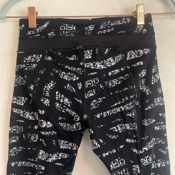 Lululemon Inspire Tight II Graf Black White / Black - Picture 6 of 8